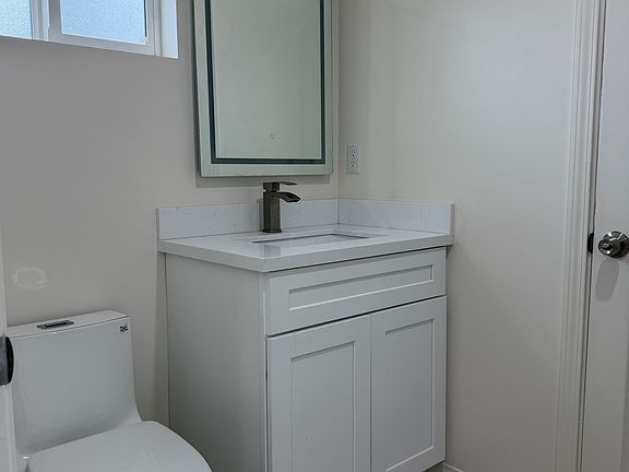 5th image of 1206 S 10th Ave #B