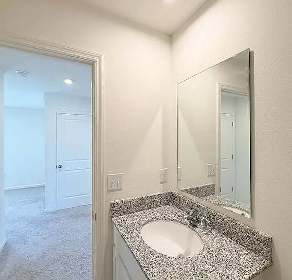 2068 Kentucky Rd — Photo 52
