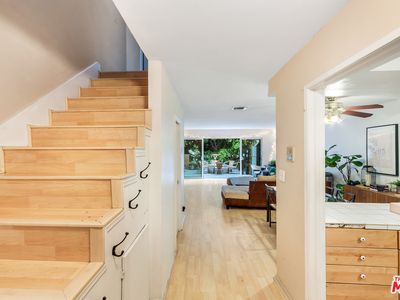 1890 S Cochran Ave APT 6, Los Angeles, CA, 90019