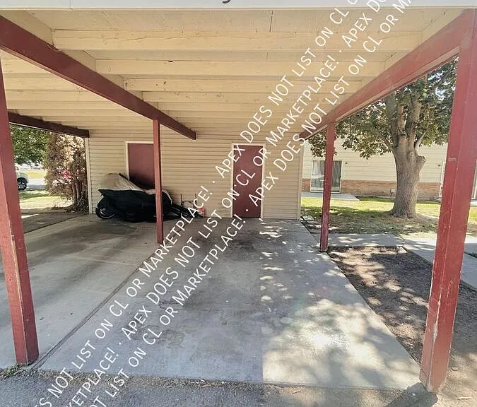 103 N Raymond Pl — Photo 5