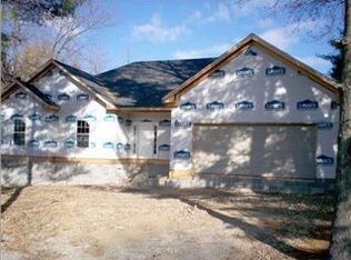 7545 Eichele Dr, Evansville, IN 47712