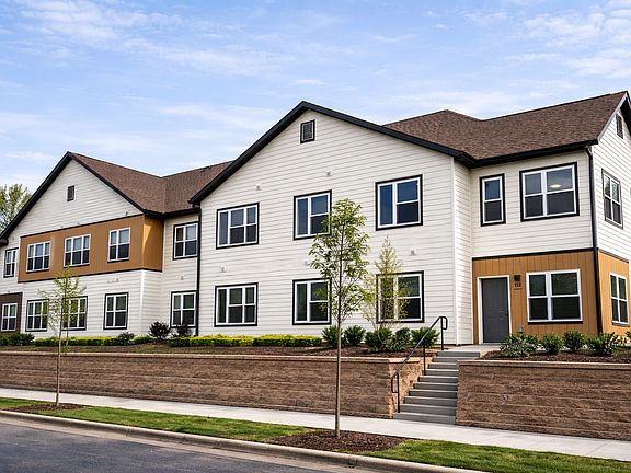 2nd image of 1022 Saint Cloud St #209