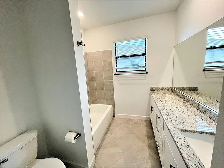 14237 Pine Lodge Ln — Photo 13
