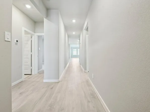 17792 Mill Manor Dr, Montgomery, TX 77316