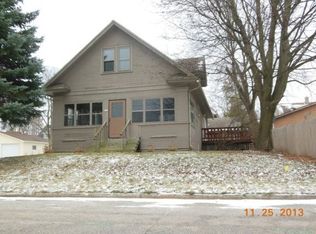 301 W Pine St, Denmark, WI 54208