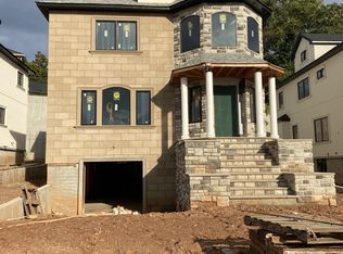 9 Torrice Loop, Staten Island, NY 10309