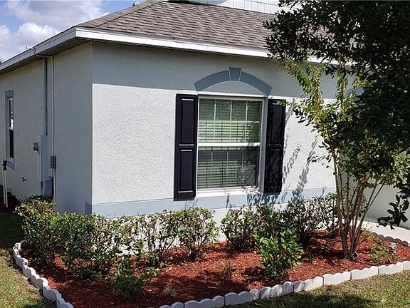 4th image of 1081 Suffragette Cir