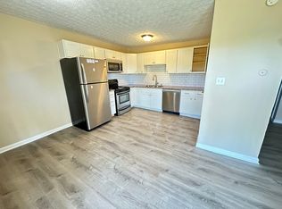 134 Old Village Rd #134, Columbus, OH 43228