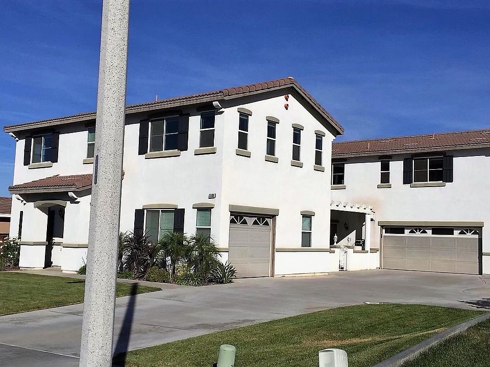 1st image of 7886 La Nita St
