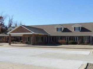 2416S S Main St, Maryville, MO 64468