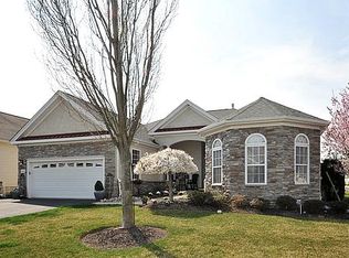 1016 Monroe Dr, Warminster, PA 18974