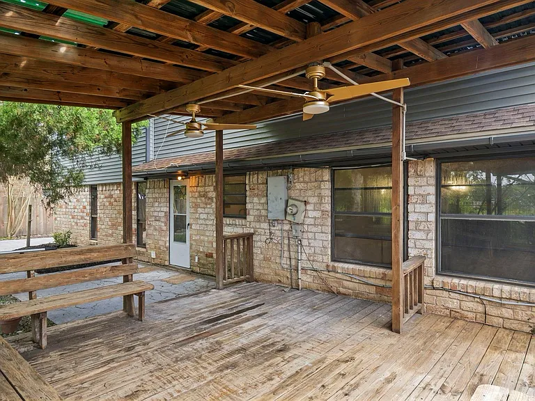 11118 Sagecountry Dr — Photo 45