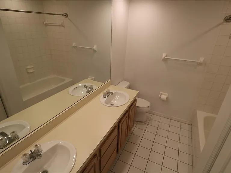 5424 Saddlebrook Way — Photo 38