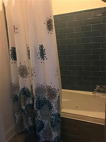 2801 Saint Charles Ave #111B — Photo 11