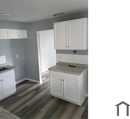 408 Thomas Ave — Photo 1