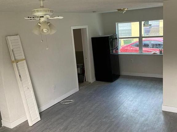 4th image of 13275 NW 17th Ave