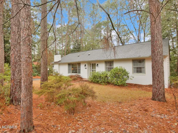 920 N Saylor Street, Southern Pines, NC 28387
