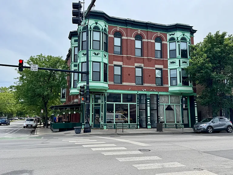 3203 W Armitage Ave #2F — Photo 11
