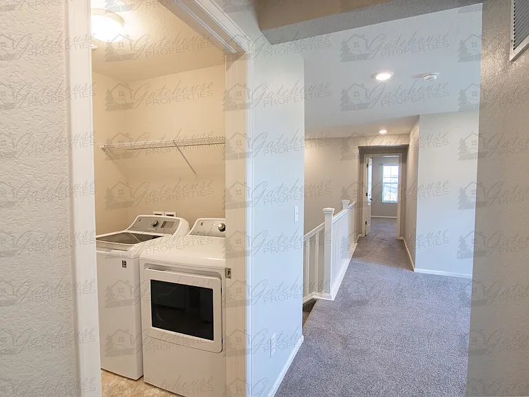 10294 E 59th Ave — Photo 32