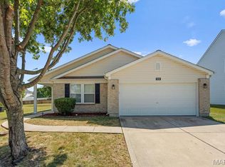 1508 Autumn Lakes Ln, Mascoutah, IL