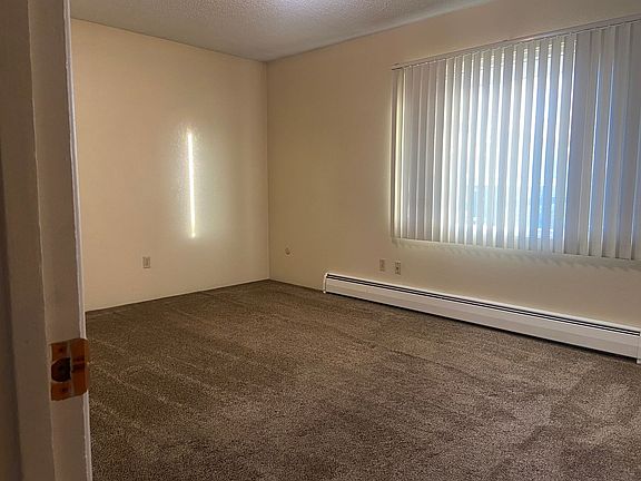 5th image of 1413 13th St S APT 14