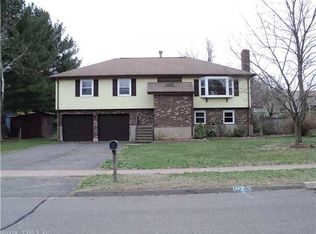 42 Wentworth Dr, South Windsor, CT 06074