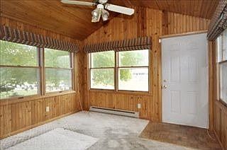 3rd image of 611 Linwood Ave
