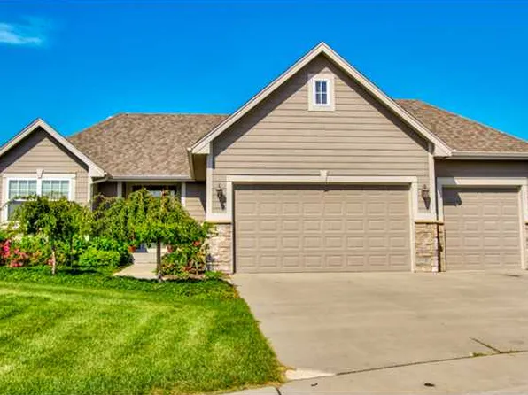 3216 NW Northpark Dr, Ankeny, IA 50023