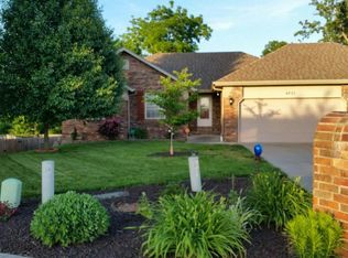 4601 W Meadowlark St, Battlefield, MO 65619