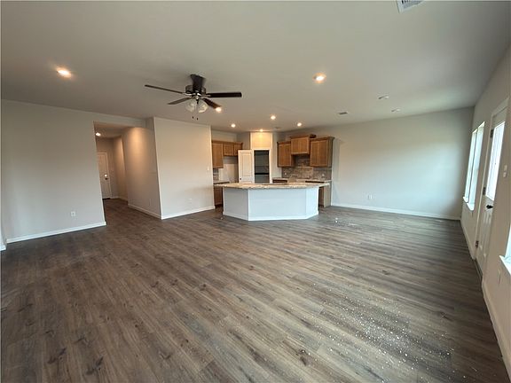 6th image of this home