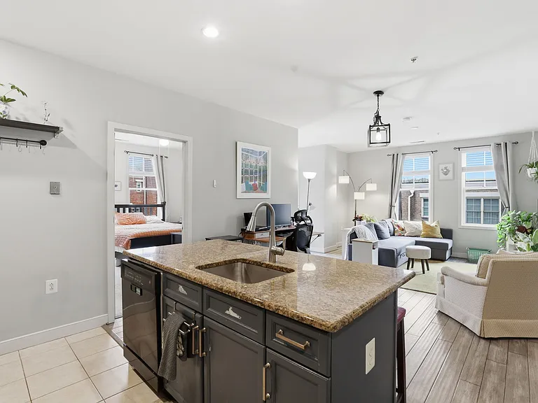 181 E Reed Ave #304 — Photo 8