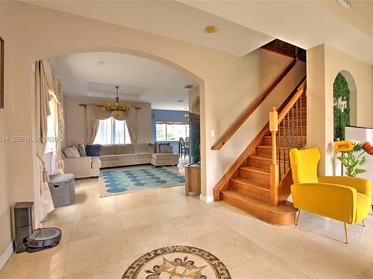 22131 SW 87th Pl — Photo 3