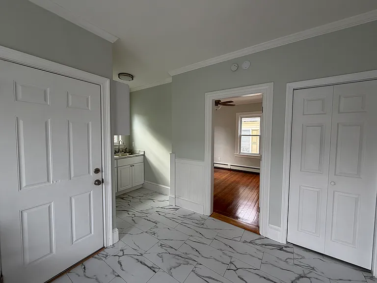 104 Oakland Ave #2 — Photo 4