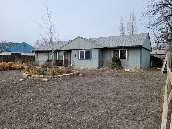 1229 Vandenberg Ave, Moses Lake, WA 98837 Zillow