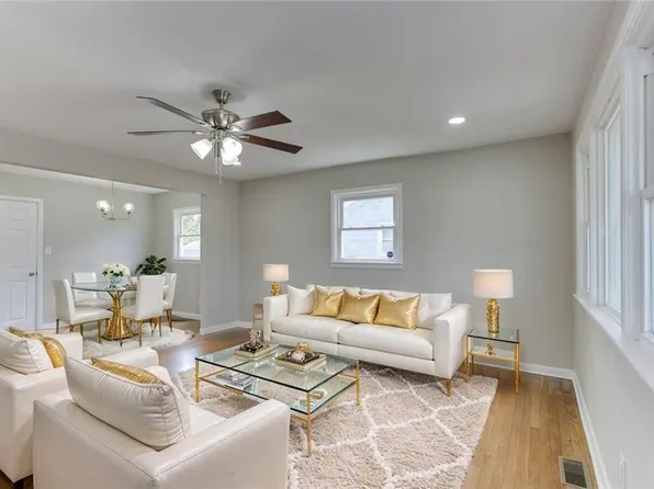 109 Woodstock St, Portsmouth, VA 23701