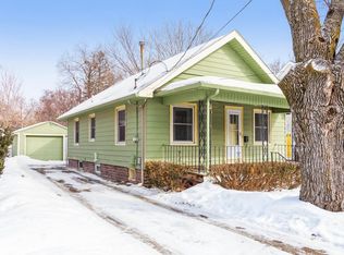 4319 Hickman Rd, Des Moines, IA 50310