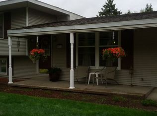 2514 Thomas Ave, Holland, MI 49424