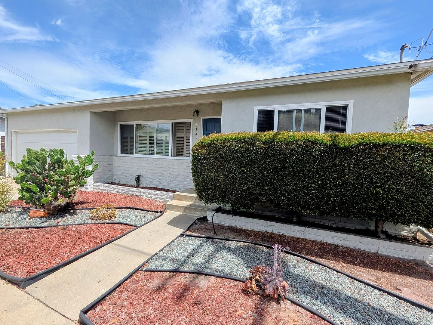 5 Bedroom House w/ A/C + Laundry near SDSU - Bright and Airy on Quiet Street! — Photo 2
