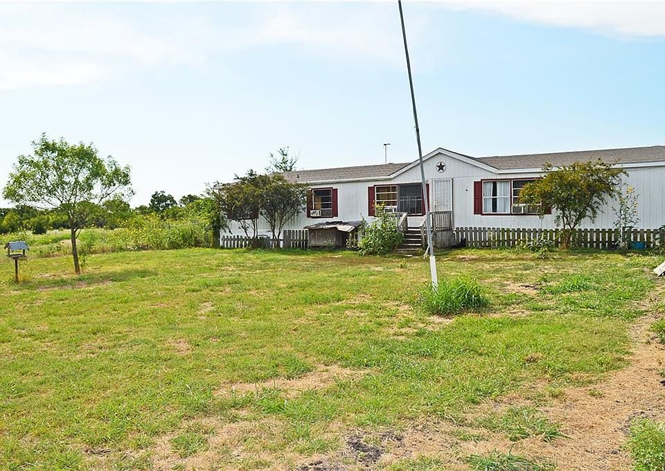 1st image of 1605 Private Road 2737