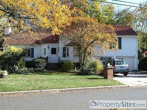 1st image of 73 Charles Ave