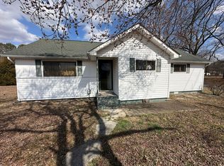 1701 Longview St, Hixson, TN 37343