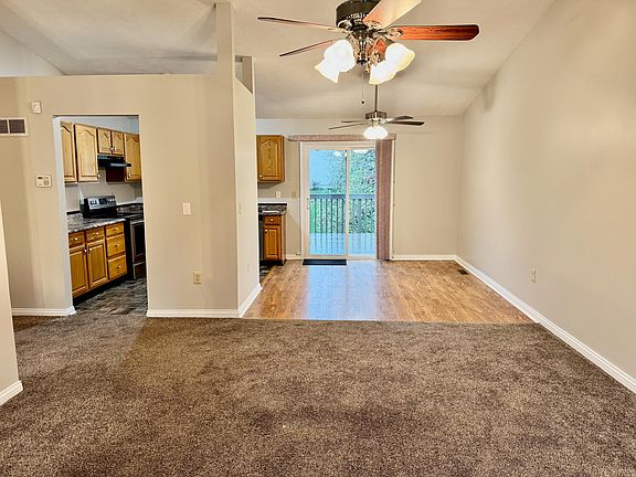 5th image of 10 S Bellewood Ct