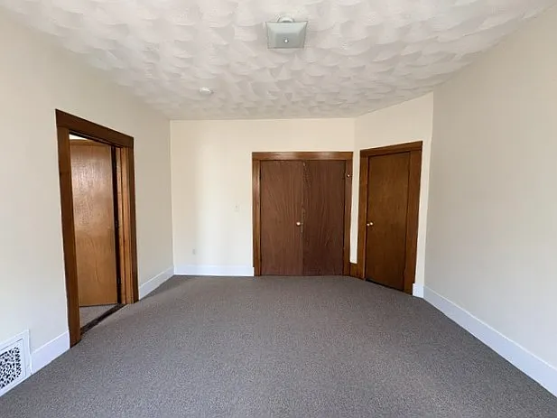 2 bed, $2,100 — Photo 1