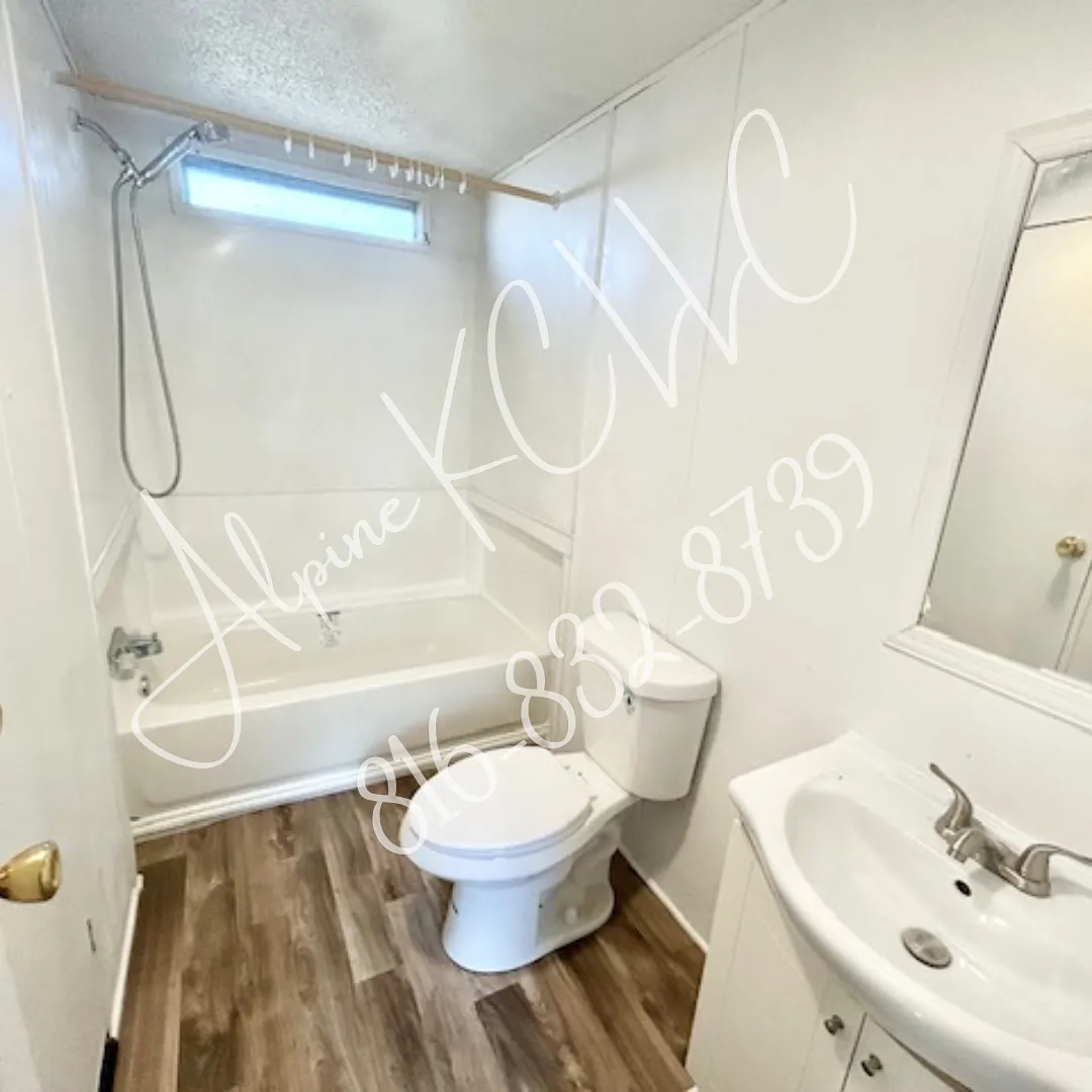 2 bed, 800 sqft, $825 — Photo 3