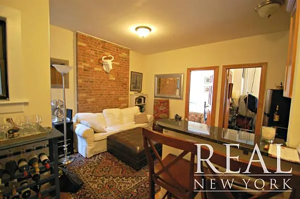 Rented by REAL New York | media 18