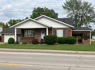 549 S Clinton St, Aviston, IL 62216