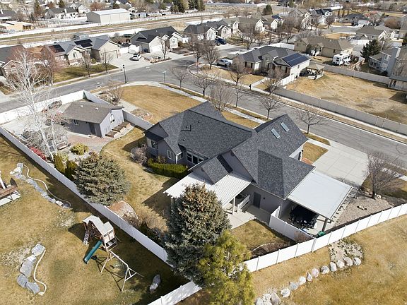 5th image of 13842 S Friendship Dr