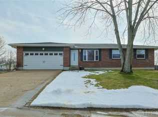 2437 Trinity Dr, Middletown, OH 45044