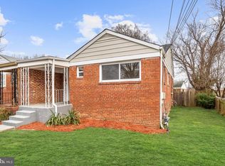 7008 Farragut St, Hyattsville, MD 20784