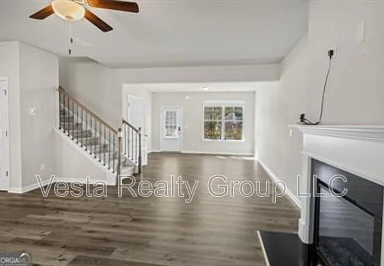 121 Lexington Place Dr — Photo 6